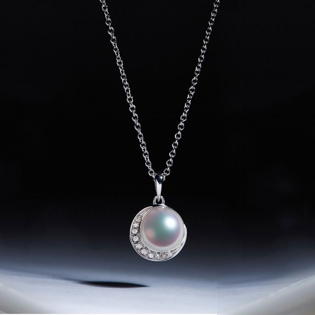 Ciondolo Hinata - Oro Bianco 18kt e Perla Akoya