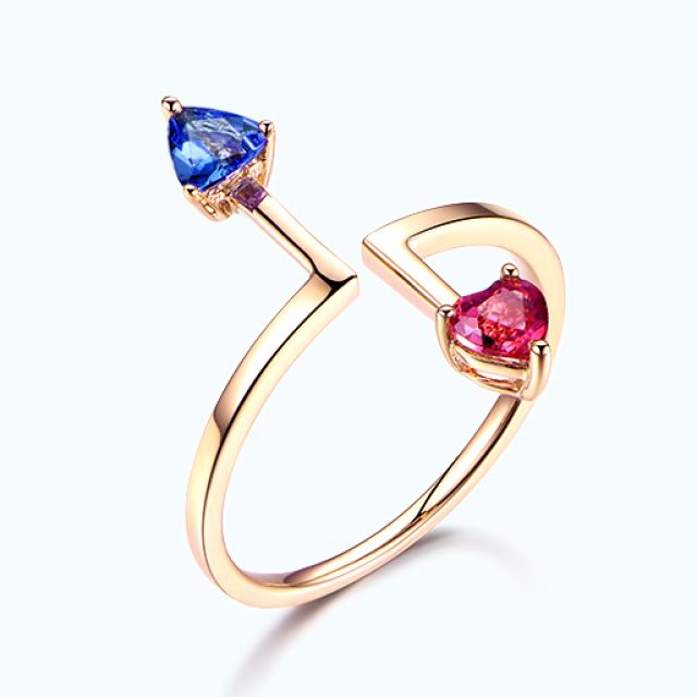 Bague Vice et Versa. saphirs Bleu et Rose. Or jaune