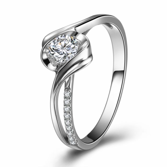 Anello di Fidanzamento Poesia di Diamanti - Oro Bianco 18kt e Diamanti | Gemperles