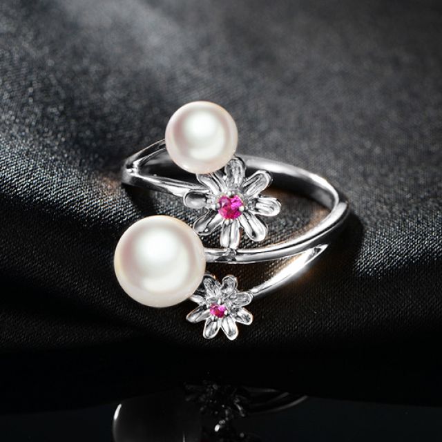 Bague Toi et Moi Perles Akoya Japon. Fleurs, Saphirs roses