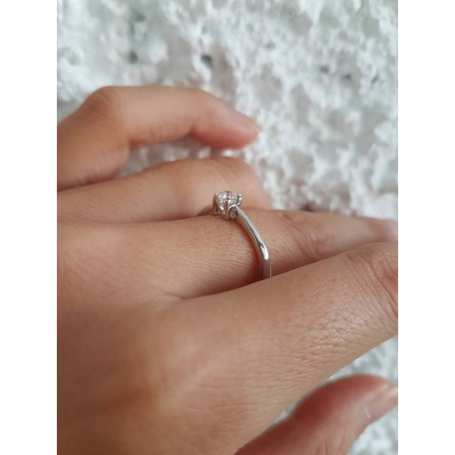 Anello Solitario Lettera Alfabeto N - Oro Bianco e Diamante | Gemperles