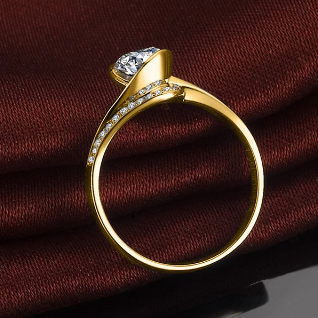 Anello di Fidanzamento Composto Madonna - Oro Giallo & Diamanti | Gemperles