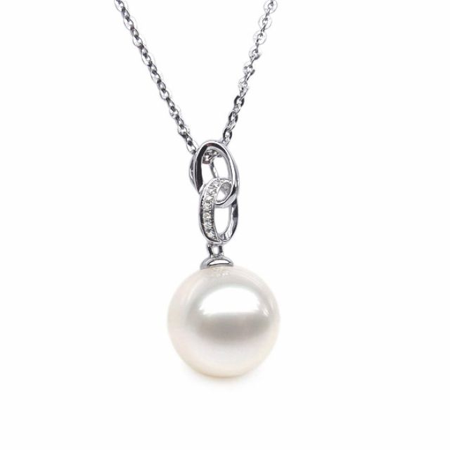 Ciondolo Anneaux Liés - Oro Bianco 18kt e Perla d'Acqua Dolce