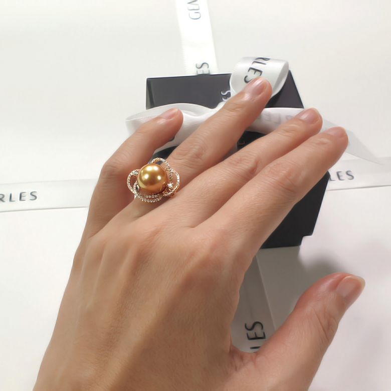 Anello Cape Horn - Oro Giallo, Diamanti e Perla di Tahiti - 5