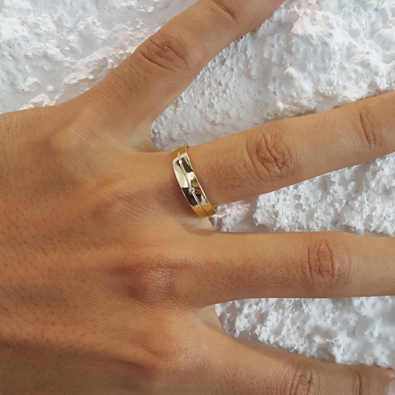 Fede Uomo - Oro giallo 4.92gr - Diamante 0.008ct - 2