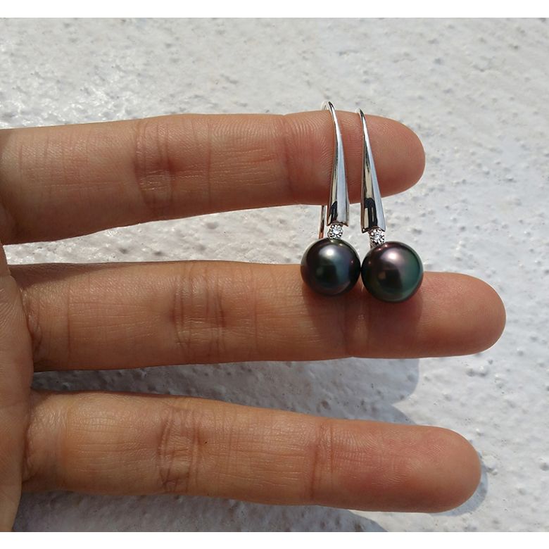 Orecchini Gancio Janet - Perle di Tahiti Nere, Diamanti e Oro Bianco - 5