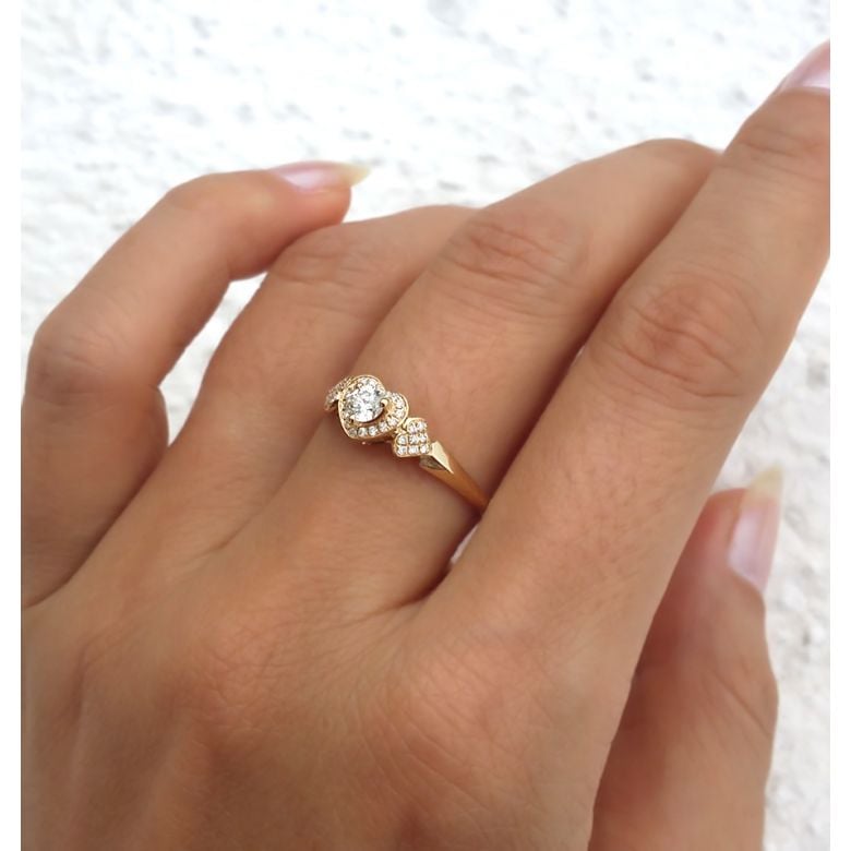 Anello di Fidanzamento Cuori Splendidi - 3 Cuori in Diamanti & Oro Giallo | Gemperles - 5